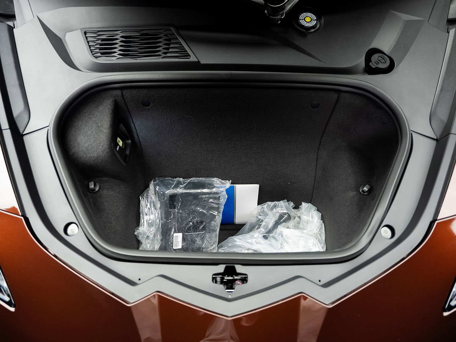 Used 2022 Chevrolet Corvette Stingray Premium Cpe w/ Z51 Performance Package RWD image 56