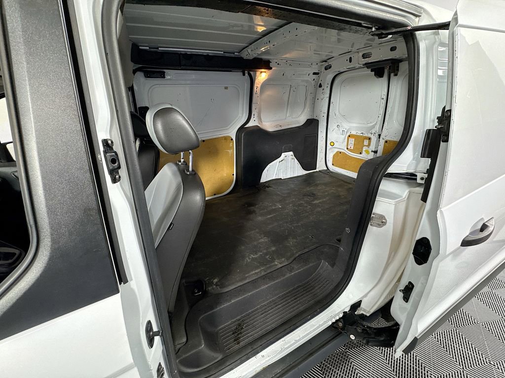 Used 2017 Ford Transit Connect XL image 21