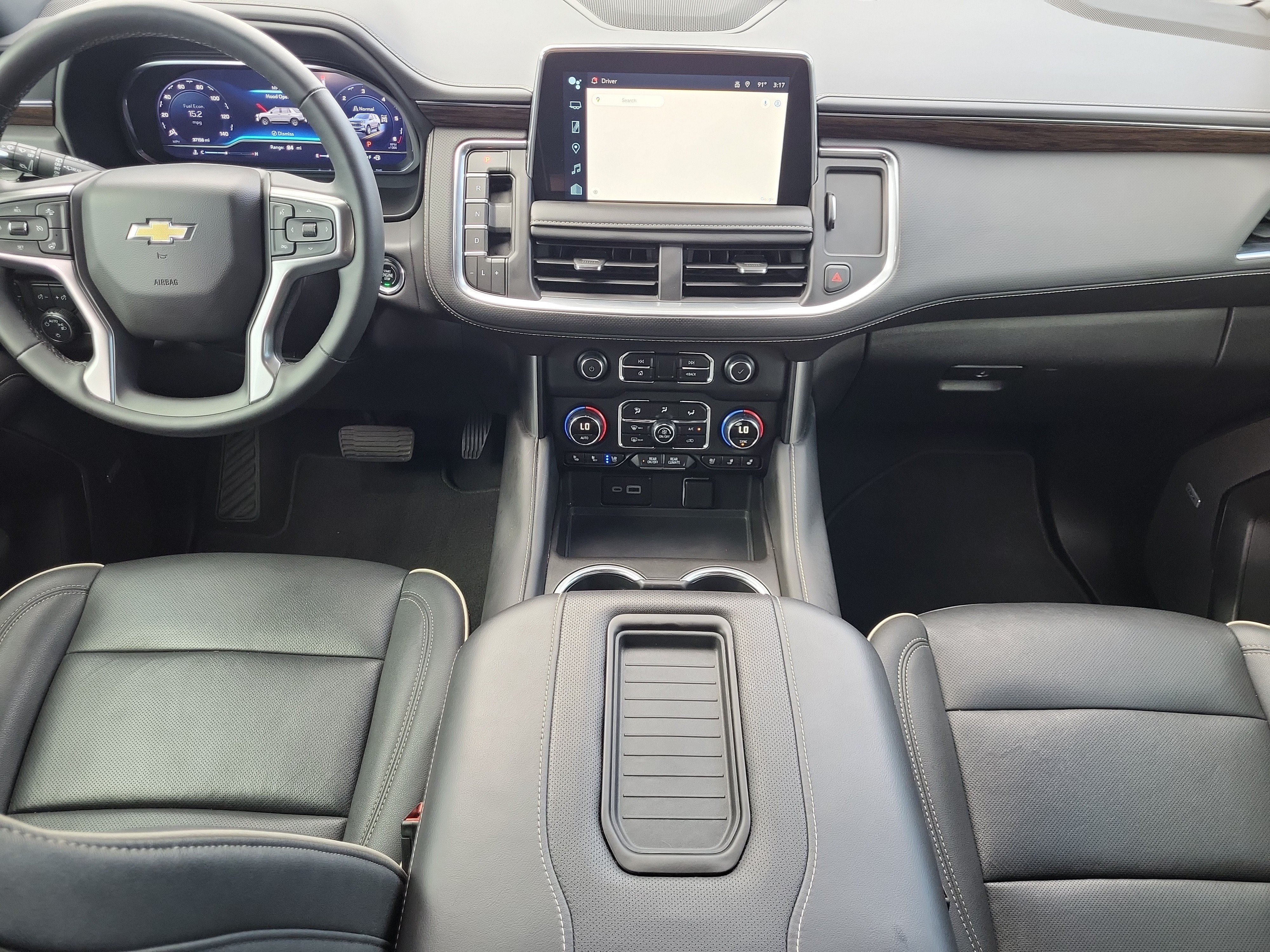 Used 2023 Chevrolet Tahoe Premier AWD/4WD image 17