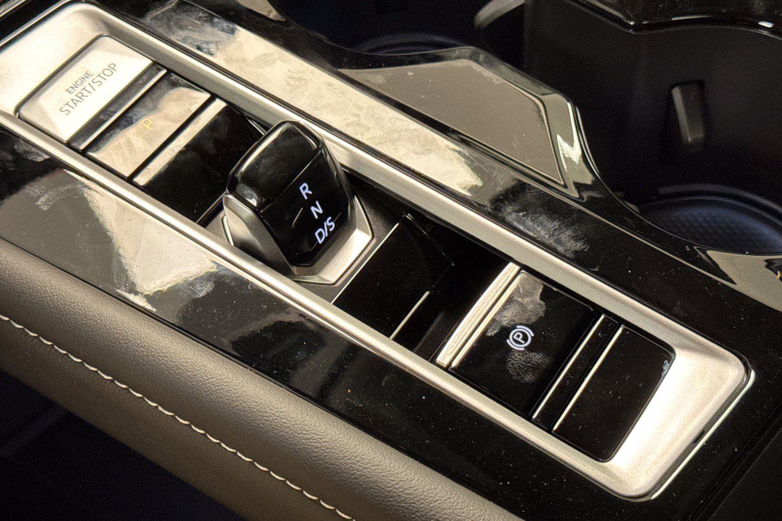 New 2026 Volkswagen Atlas SEL image 21