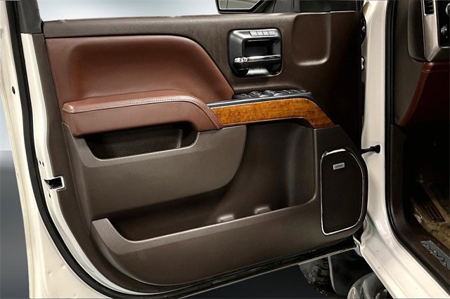 Used 2014 Chevrolet Silverado 1500 High Country w/ High Country Premium Package image 20