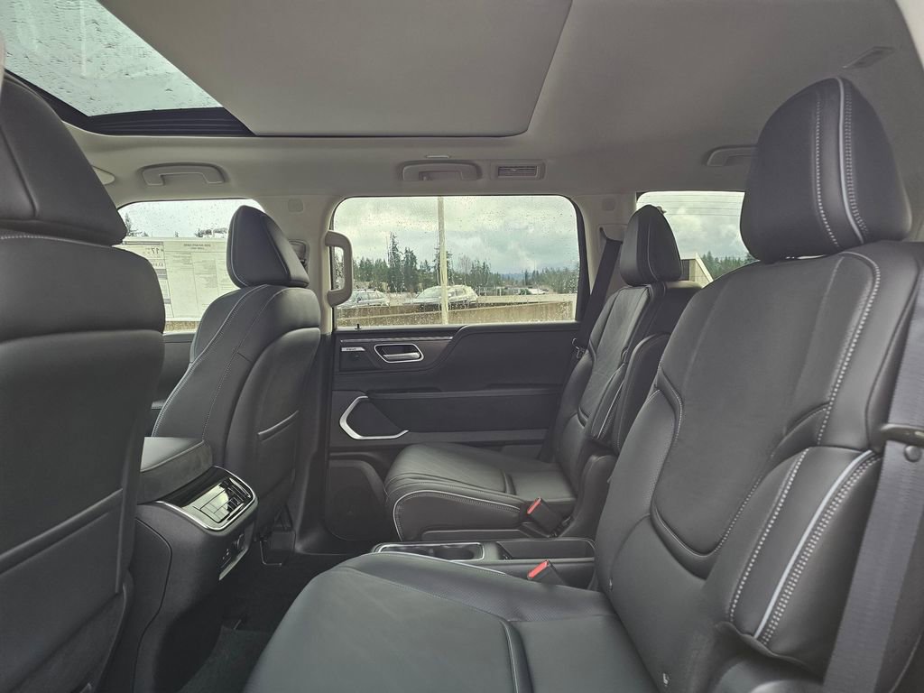 New 2026 INFINITI QX80 Luxe w/ Cargo Package image 19
