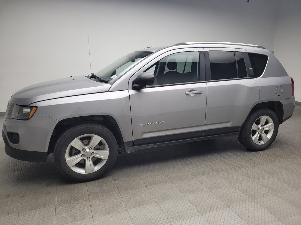 Used 2017 Jeep Compass Sport w/ Power Value Group AWD/4WD image 2