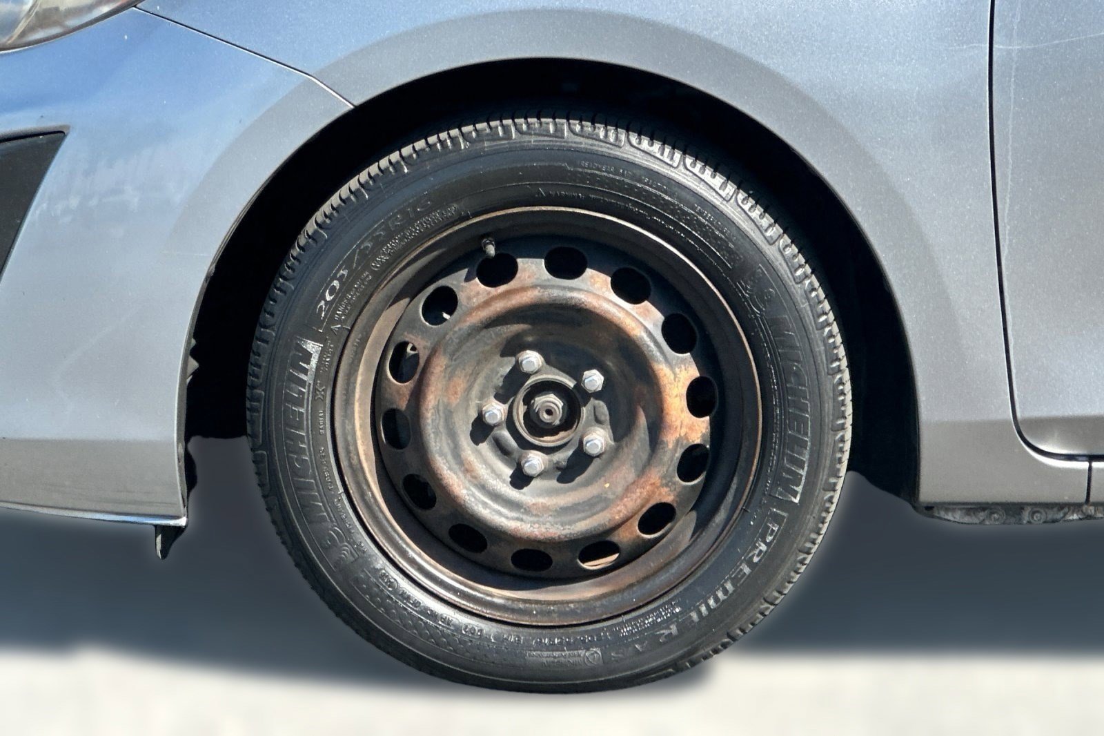 Used 2011 MAZDA MAZDA3 i Sport image 11