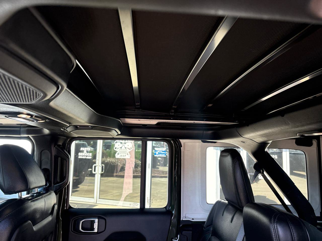 Used 2021 Jeep Wrangler Unlimited Rubicon image 16