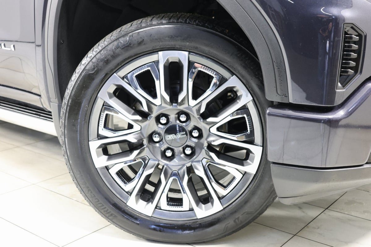 Used 2024 GMC Sierra 1500 Denali Ultimate image 14