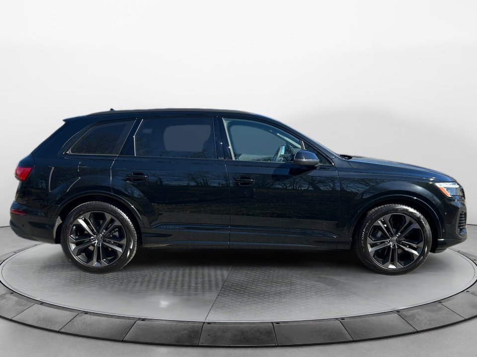 New 2026 Audi Q7 3.0T Premium Plus image 8