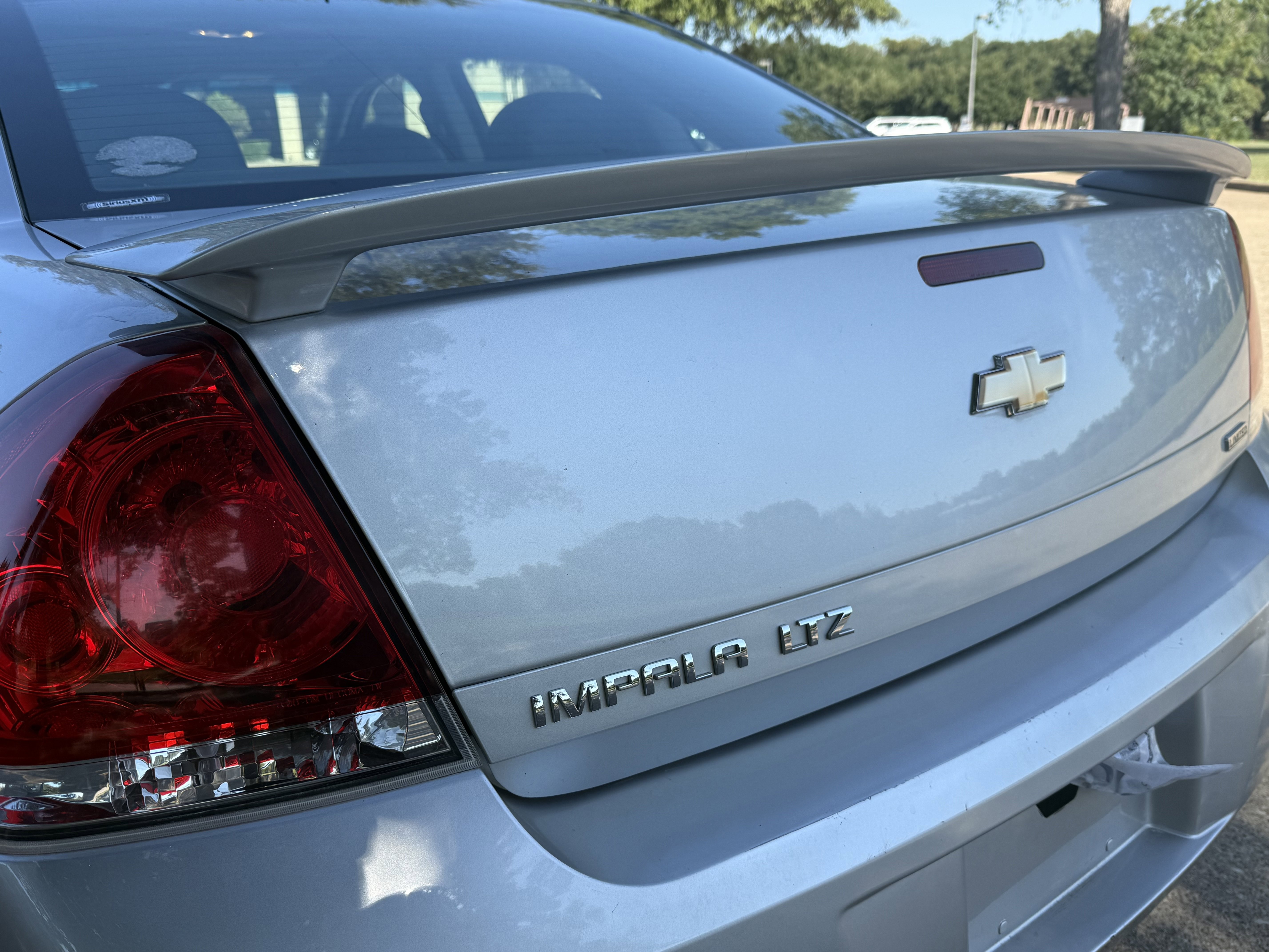 Used 2016 Chevrolet Impala LTZ image 16