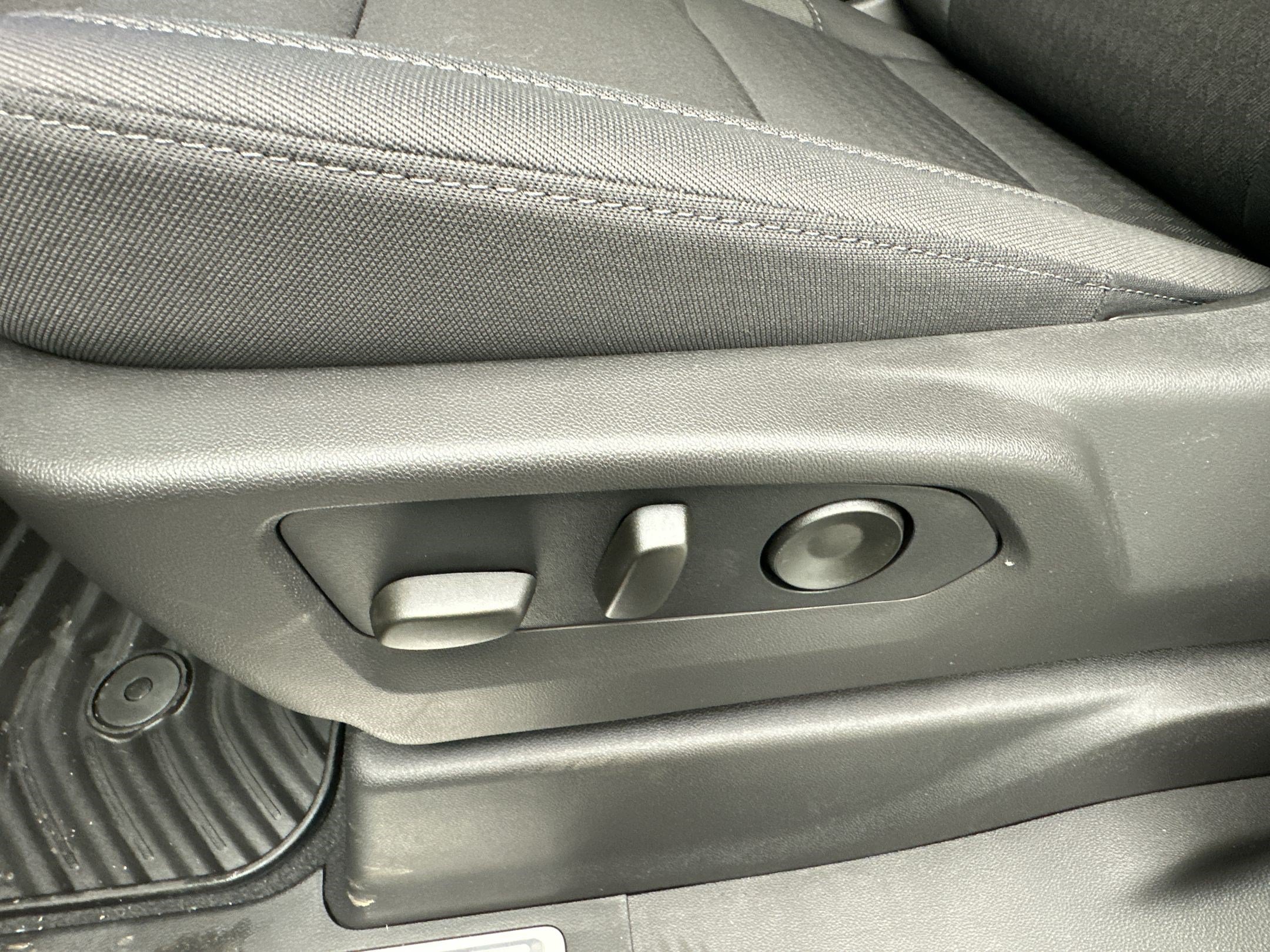 New 2026 Chevrolet Silverado 1500 LT AWD/4WD image 13
