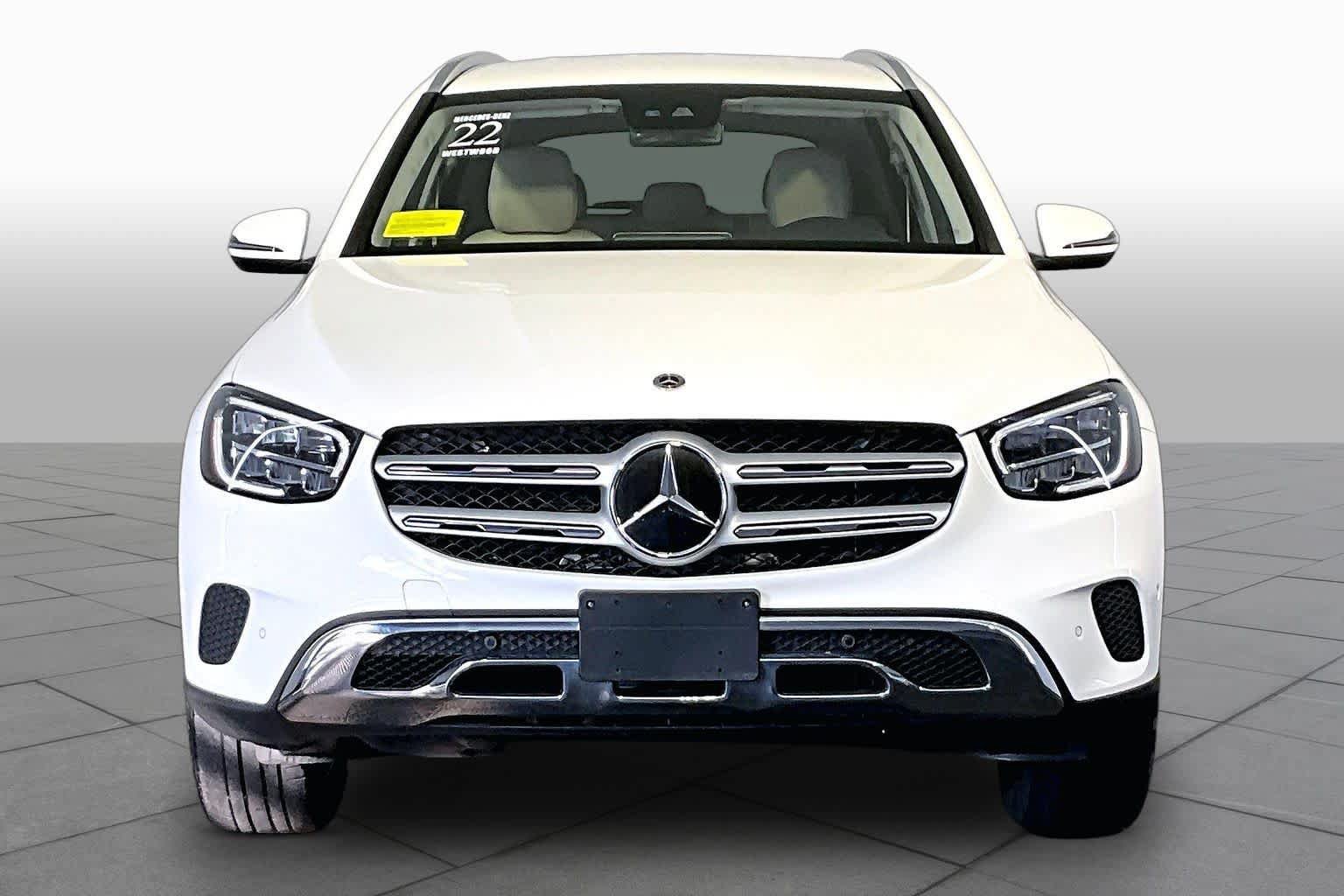 Used 2022 Mercedes-Benz GLC 300 4MATIC image 4
