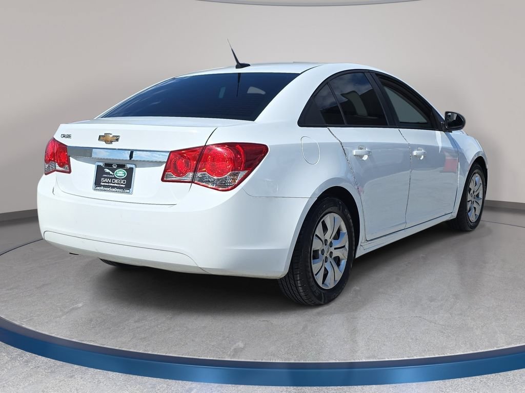 Used 2014 Chevrolet Cruze LS FWD image 6