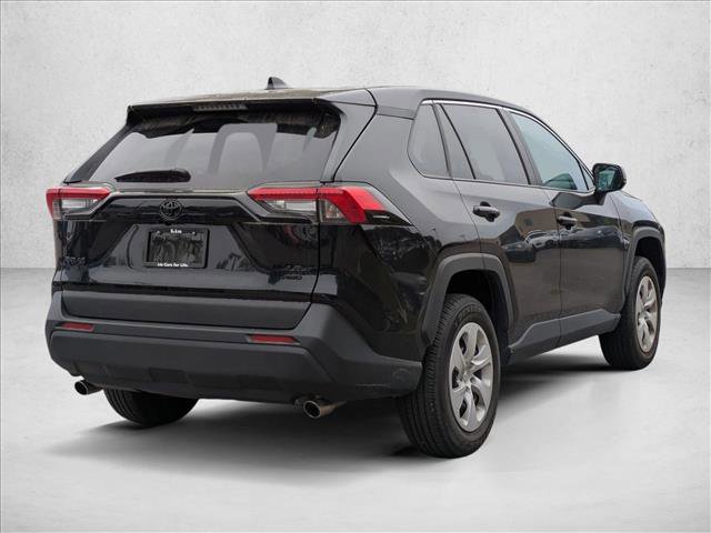 Used 2023 Toyota RAV4 LE image 5