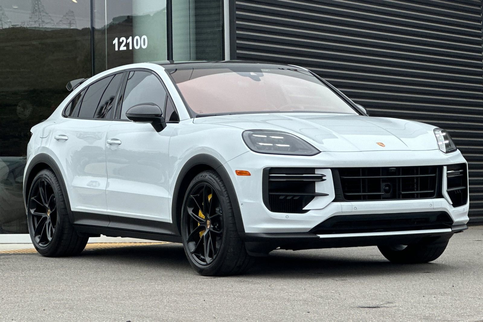 Certified 2024 Porsche Cayenne Turbo GT AWD/4WD image 10