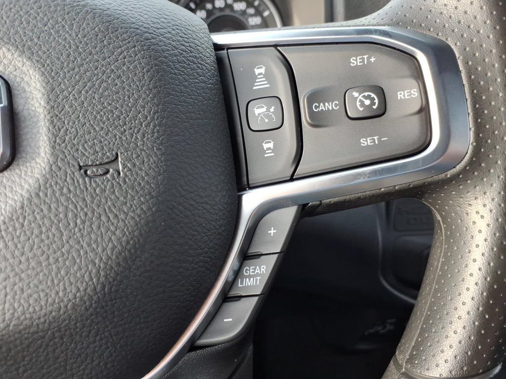 New 2026 RAM 2500 Tradesman AWD/4WD image 19