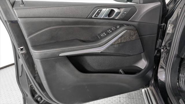 Used 2023 BMW X5 sDrive40i w/ Premium Package RWD image 13