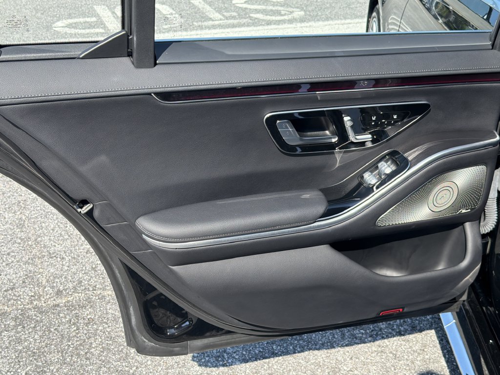 Certified 2023 Mercedes-Benz S 500 4MATIC image 25