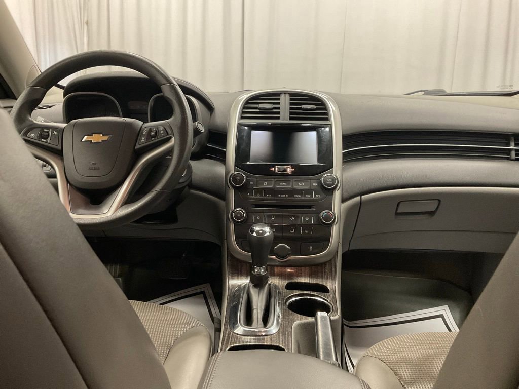 Used 2015 Chevrolet Malibu LT w/ Power Convenience Package image 31