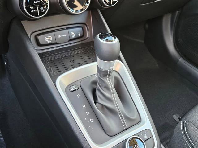 New 2026 Hyundai Venue SEL image 16