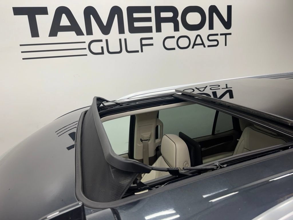 Used 2021 GMC Yukon Denali w/ Denali Premium Package RWD image 17