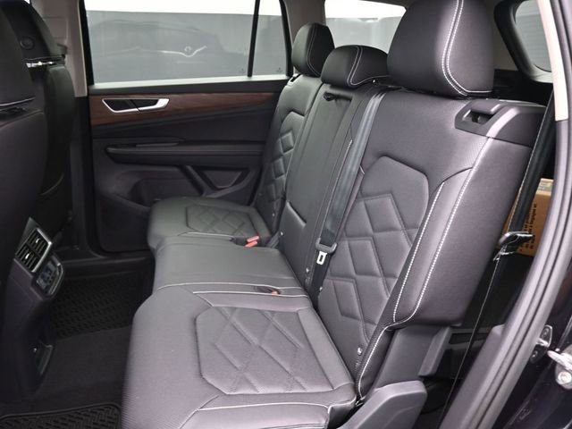 New 2026 Volkswagen Atlas SE image 10