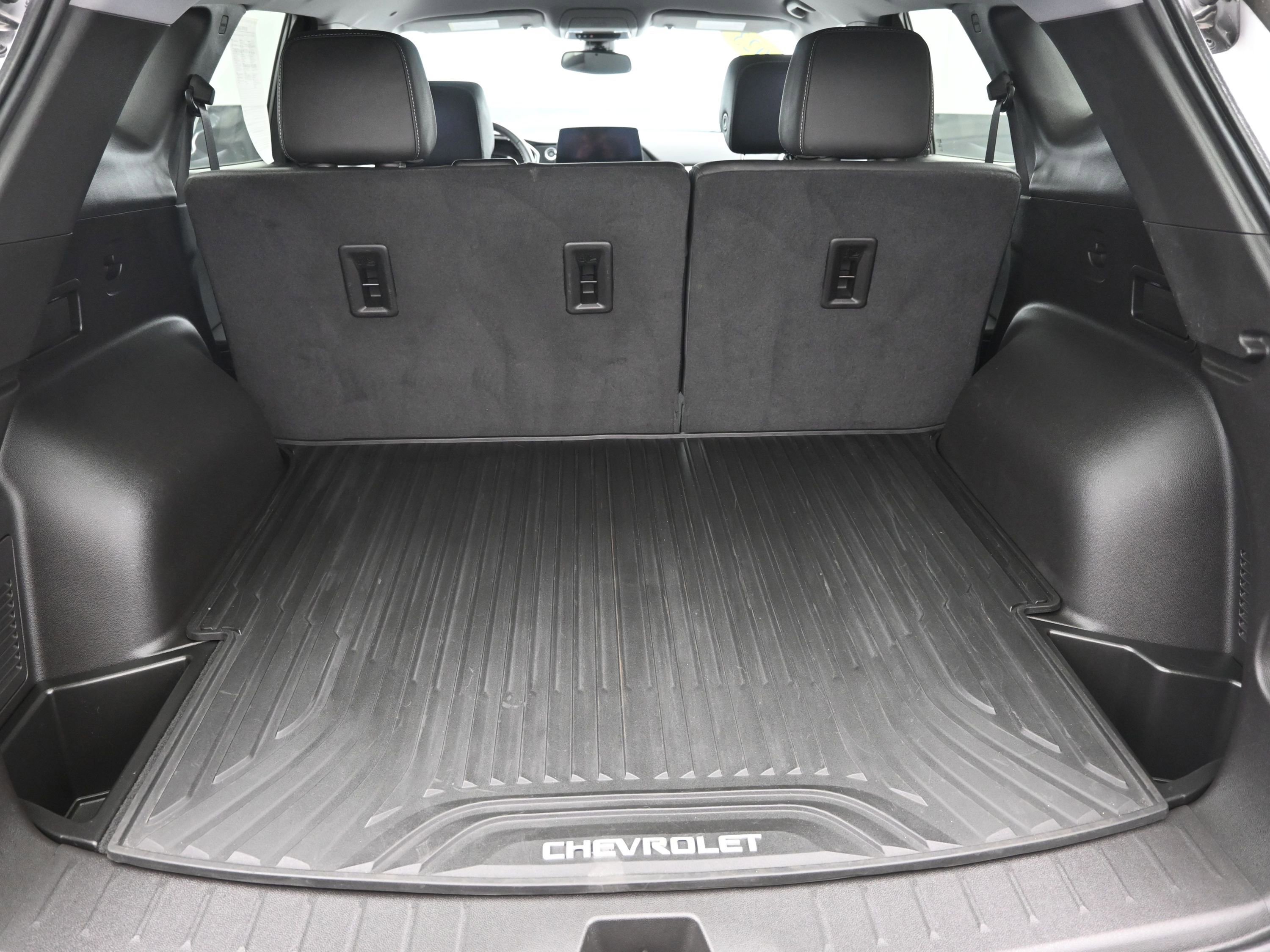 Used 2023 Chevrolet Blazer LT AWD/4WD image 22