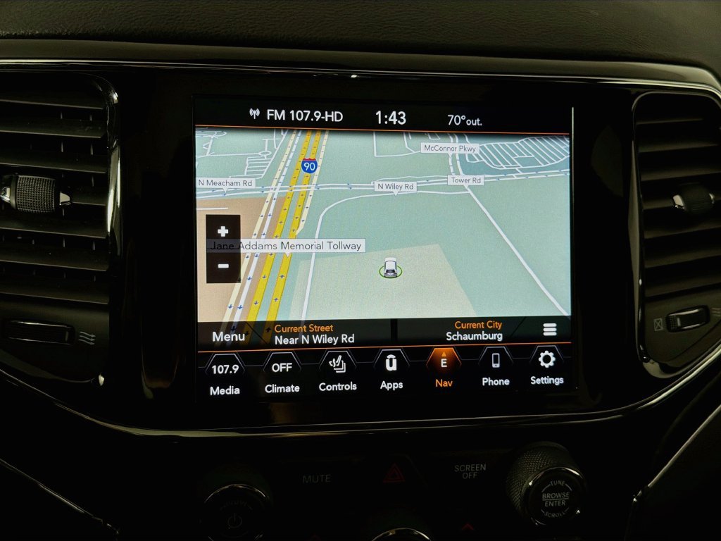 Used 2021 Jeep Grand Cherokee Limited AWD/4WD image 13