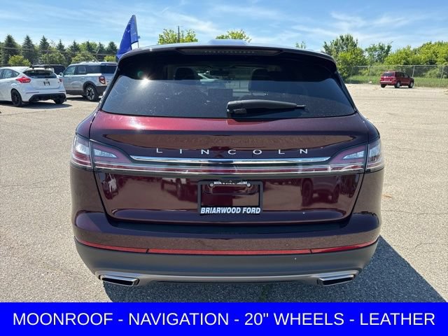 Used 2023 Lincoln Nautilus Reserve AWD/4WD image 6