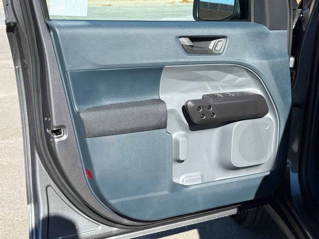 New 2025 Ford Maverick XL FWD image 14