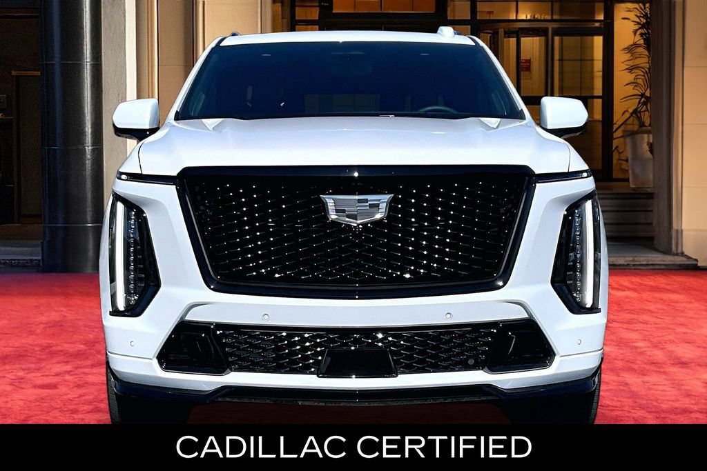 Used 2026 Cadillac Escalade ESV V w/ LPO, ONYX Package AWD/4WD image 3