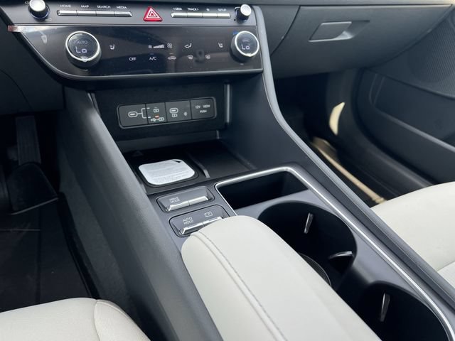New 2026 Hyundai Sonata SEL FWD image 16