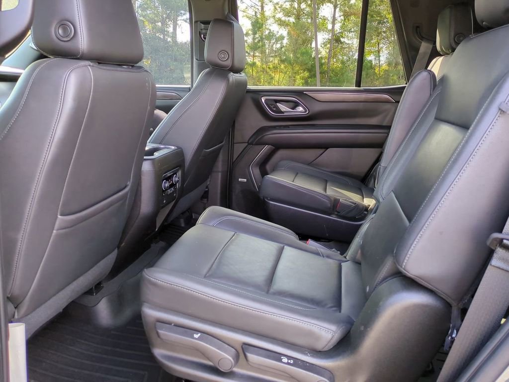 Used 2021 Chevrolet Tahoe Z71 w/ Z71 Off-Road Package image 14