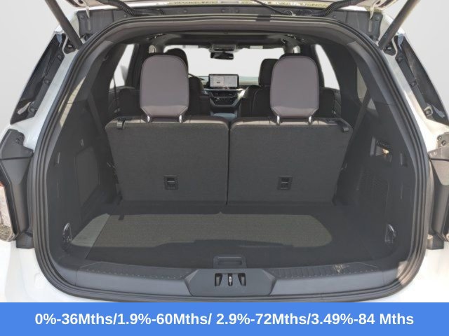 New 2026 Ford Explorer Platinum RWD image 14