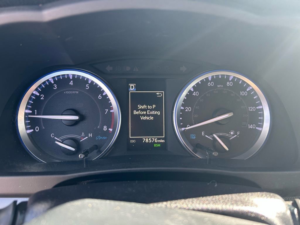 Used 2019 Toyota Highlander XLE image 18