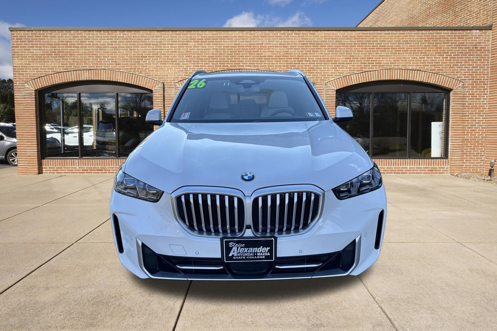 Used 2026 BMW X5 xDrive40i image 9