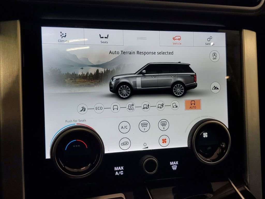 Used 2020 Land Rover Range Rover Long Wheelbase HSE image 20