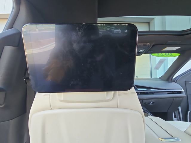 Used 2021 Cadillac Escalade Sport w/ Driver Assist Tech Package AWD/4WD image 19