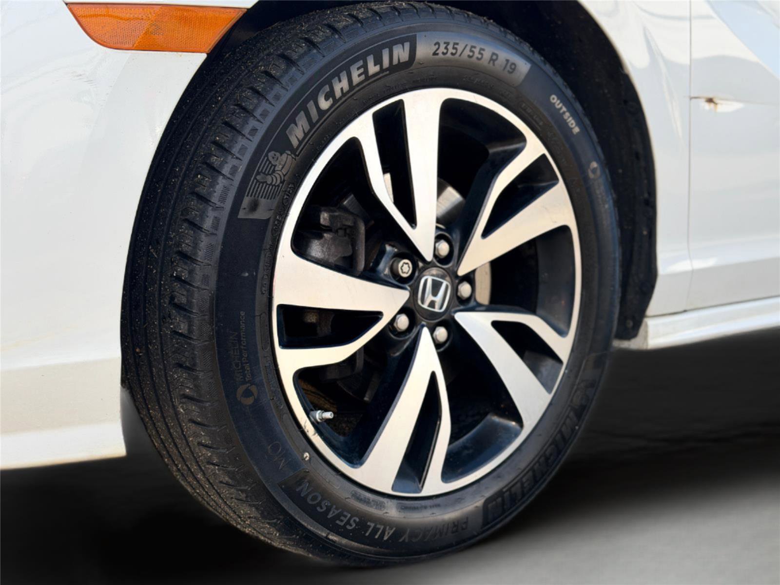Used 2020 Honda Odyssey Elite image 33