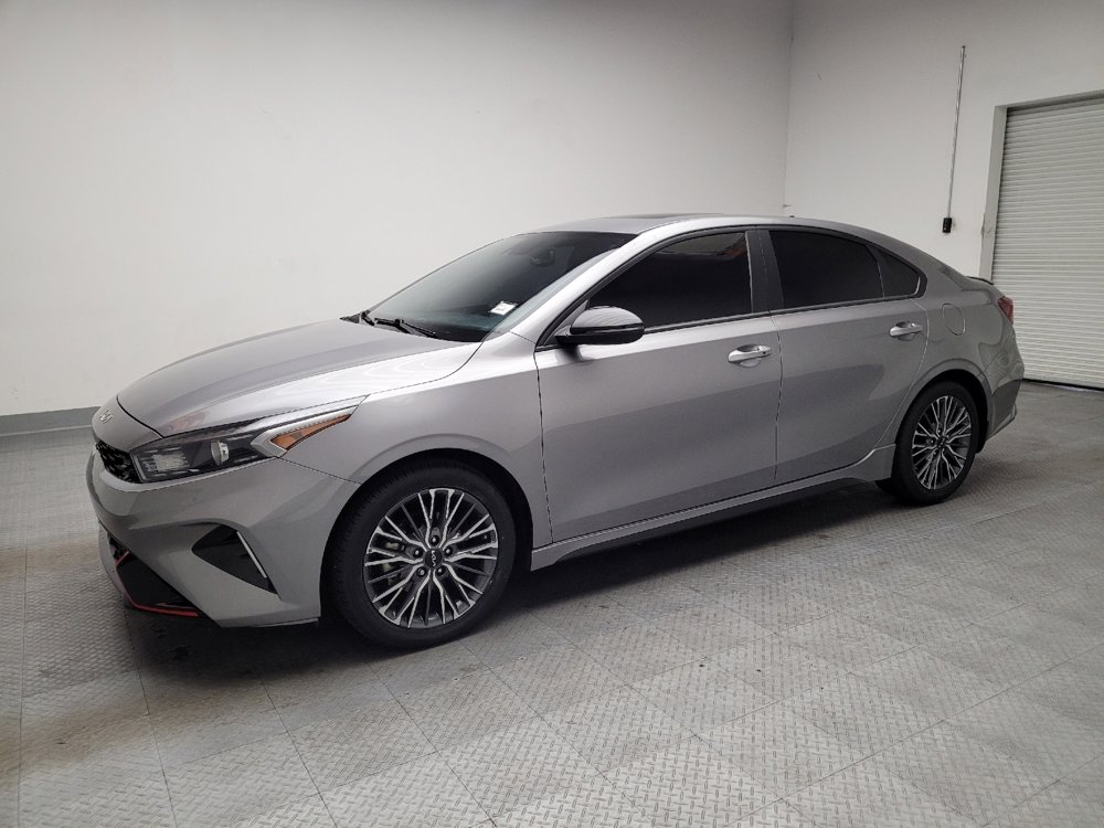 Used 2023 Kia Forte GT-Line w/ GT-Line Premium Package FWD image 2