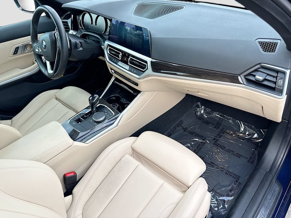 Used 2020 BMW 330i Sedan w/ Convenience Package RWD image 14