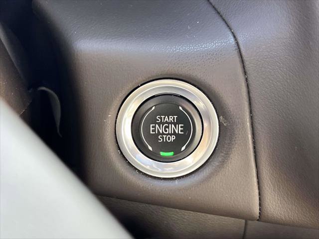 Used 2021 GMC Yukon SLT w/ SLT Luxury Plus Package image 28