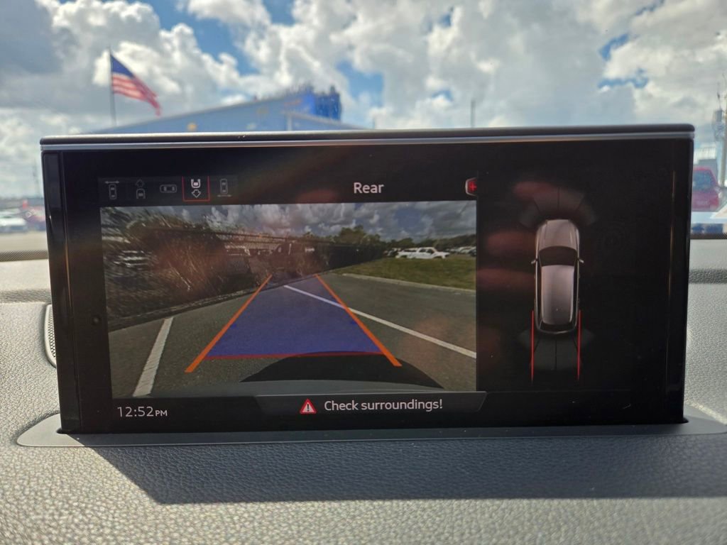 Used 2018 Audi Q7 3.0T AWD/4WD image 32