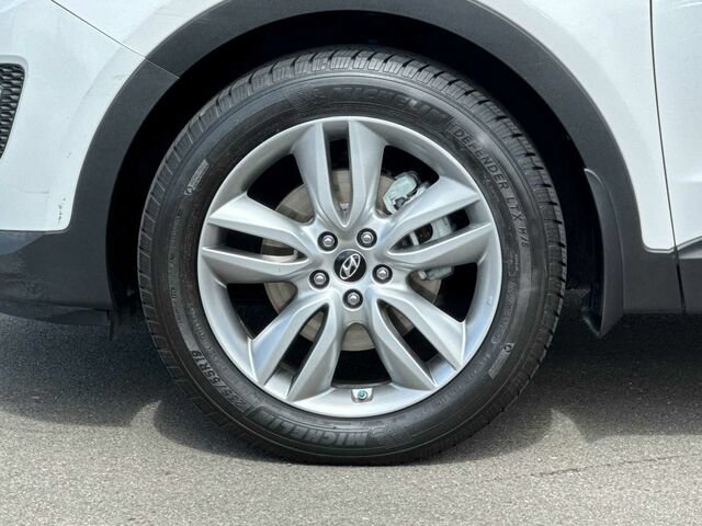 Used 2014 Hyundai Santa Fe Sport 2.0T w/ Navigation Package 06 FWD image 36