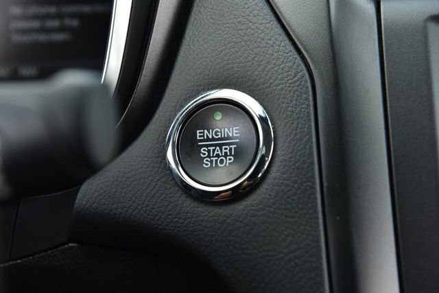 Used 2019 Ford Fusion Titanium FWD image 17