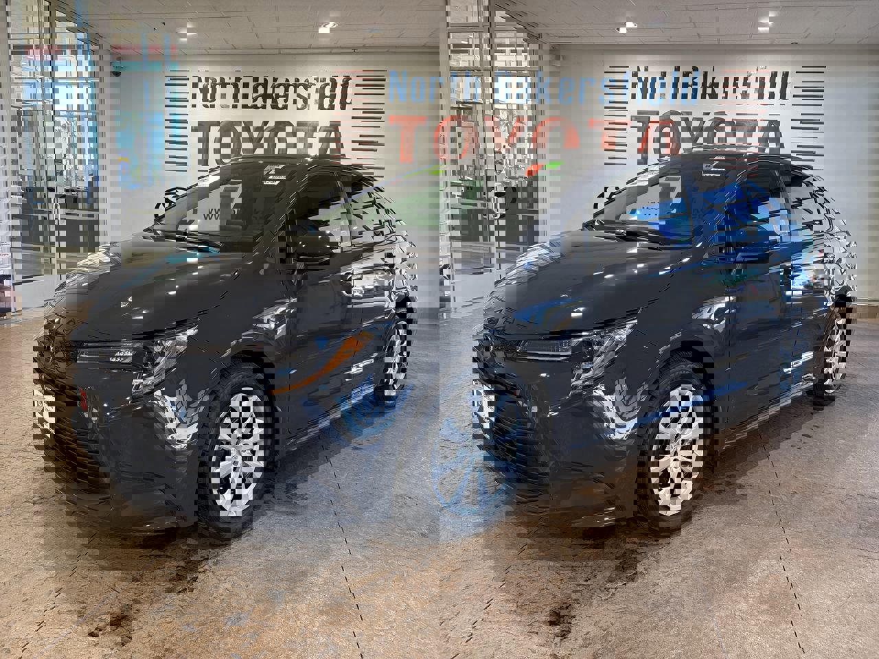 Certified 2025 Toyota Corolla LE image 1