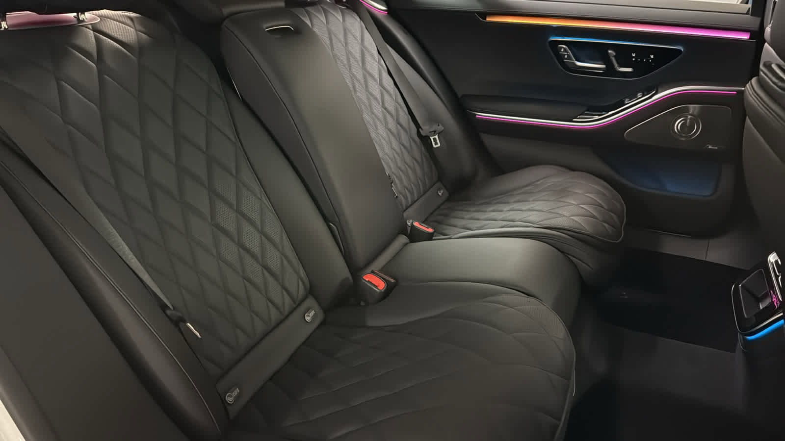 New 2025 Mercedes-Benz S 580e 4MATIC Sedan image 33