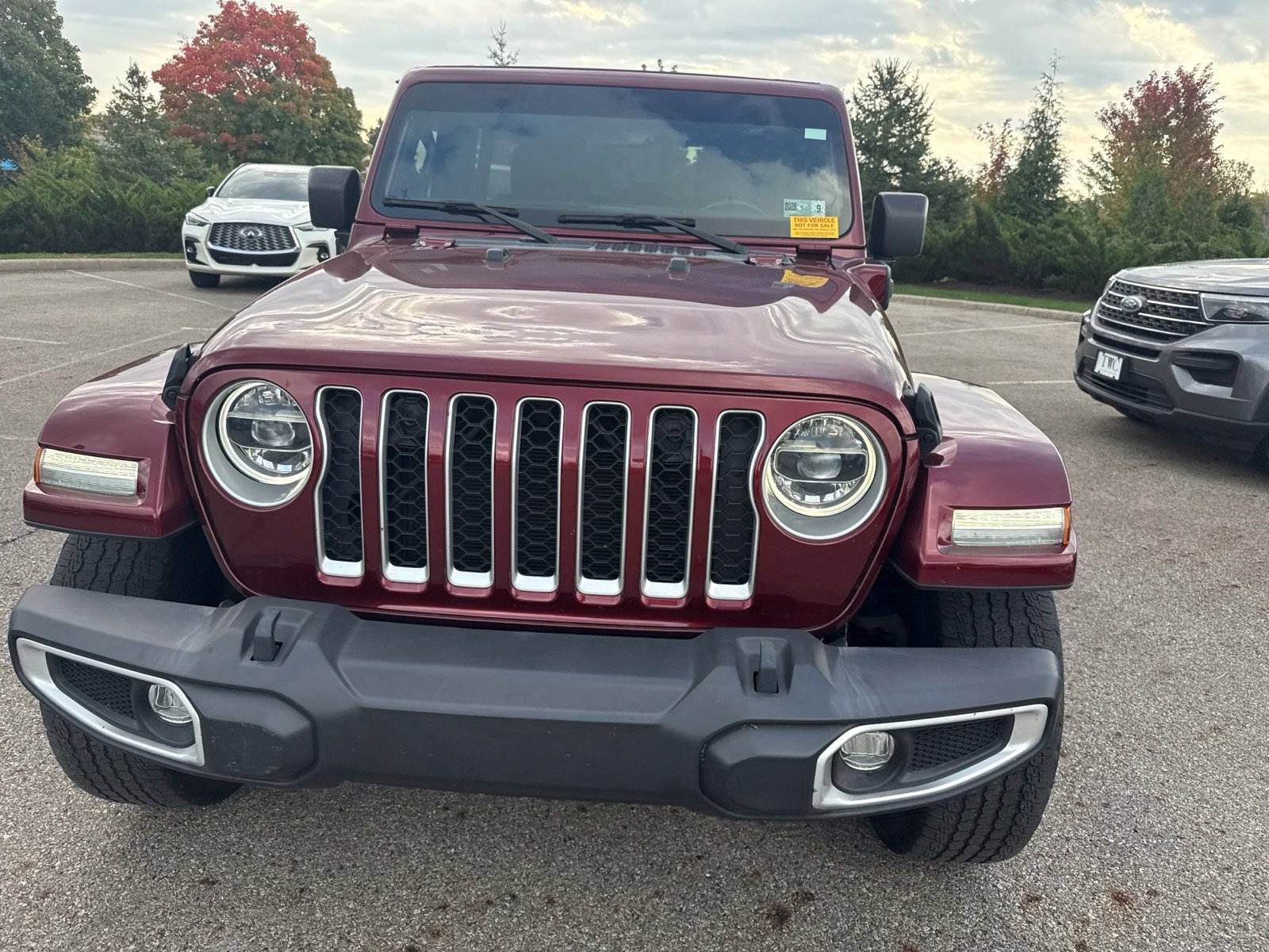 Used 2021 Jeep Wrangler Unlimited Sahara w/ Cold Weather Group AWD/4WD image 2
