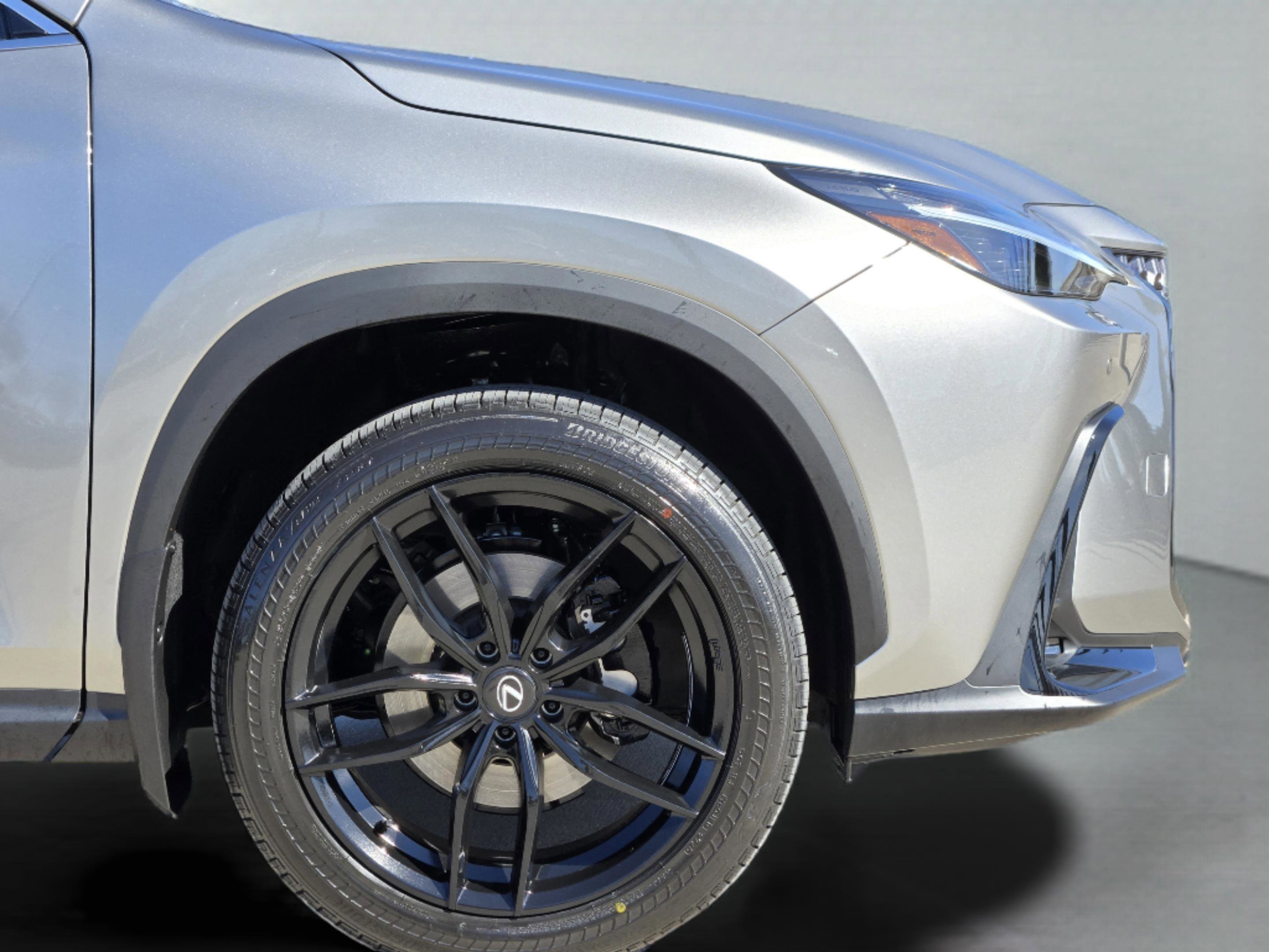 Used 2026 Lexus NX 350 AWD w/ Accessory Package (2T) image 12