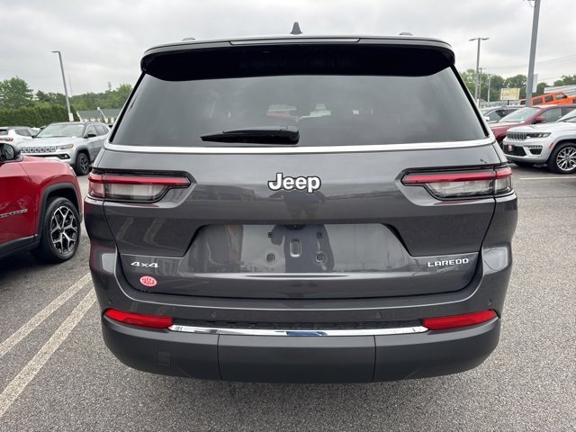 New 2025 Jeep Grand Cherokee L Laredo w/ Luxury Tech Group I image 4