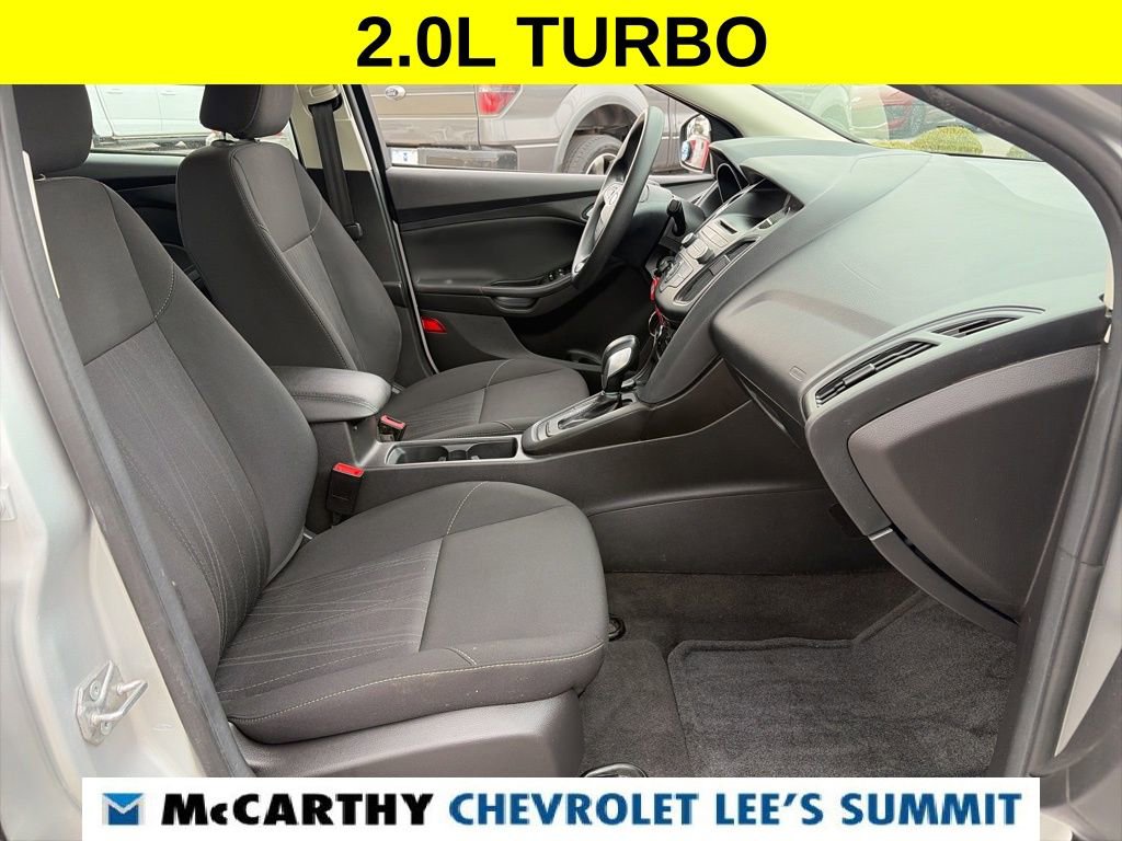 Used 2017 Ford Focus SE image 37
