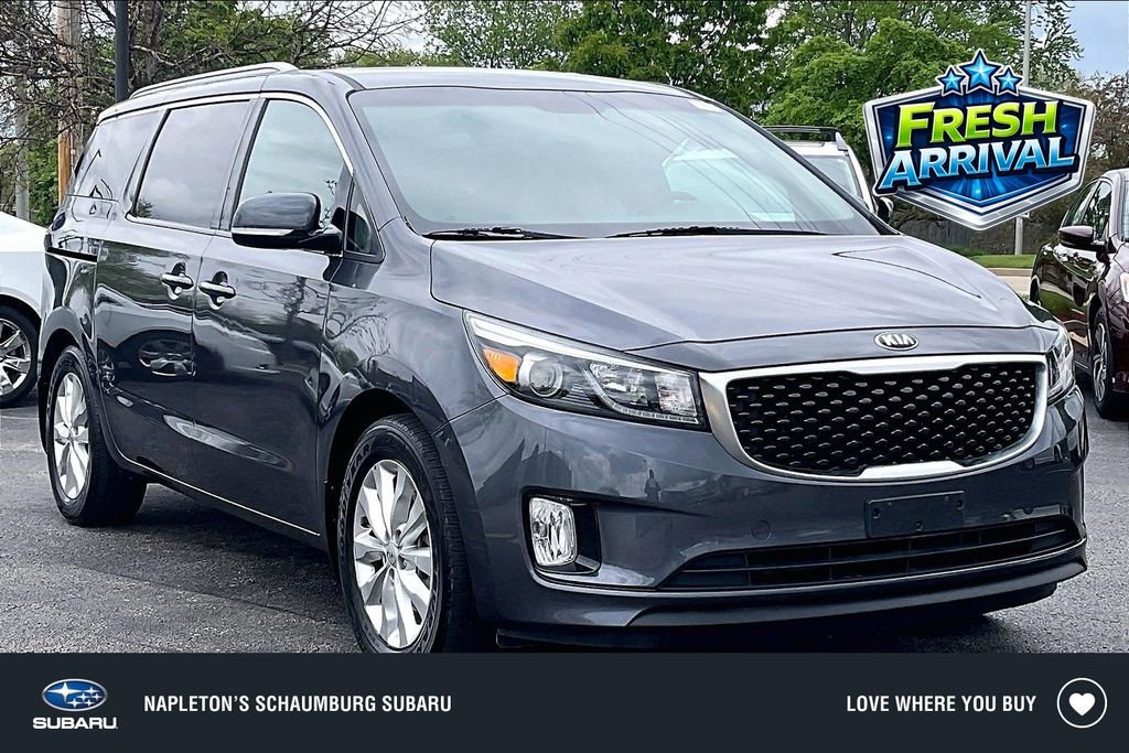 Used 2015 Kia Sedona EX